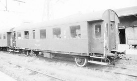 Wagon osobowy seria Bi zbudowany w 1929 r. na stacji...